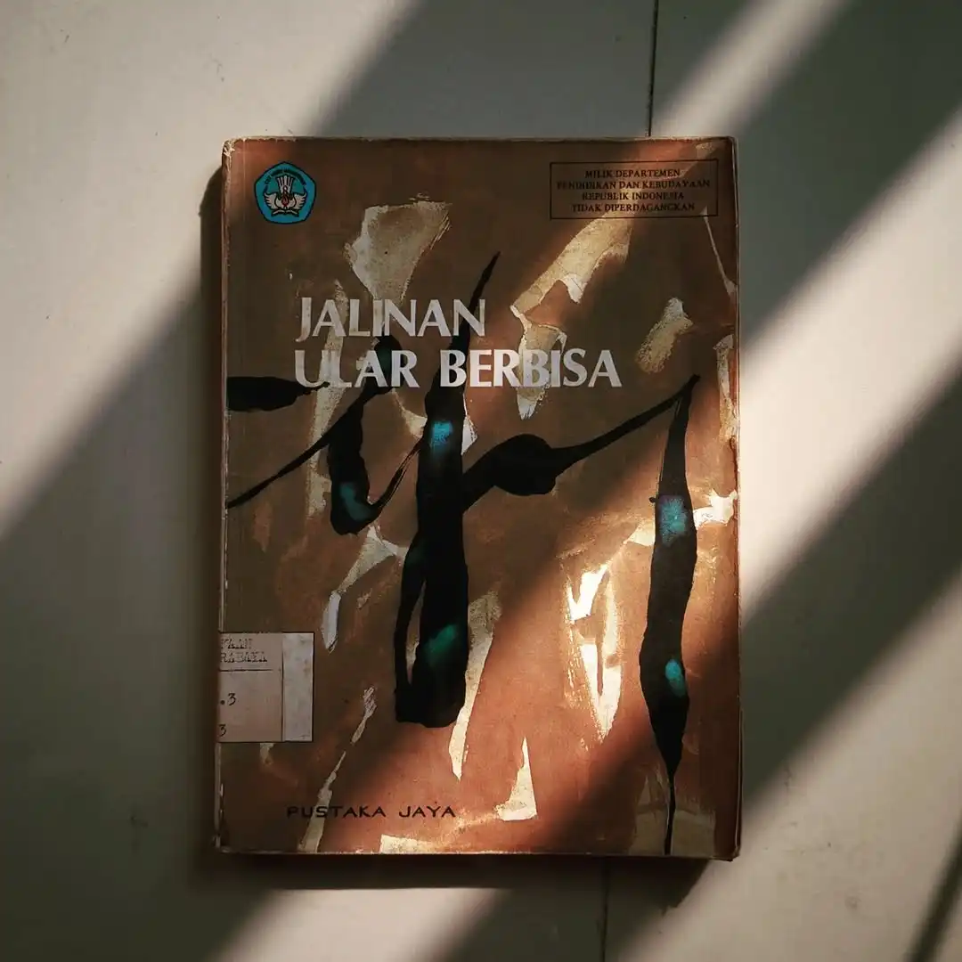 JALINAN ULAR BERBISA - gambar 1