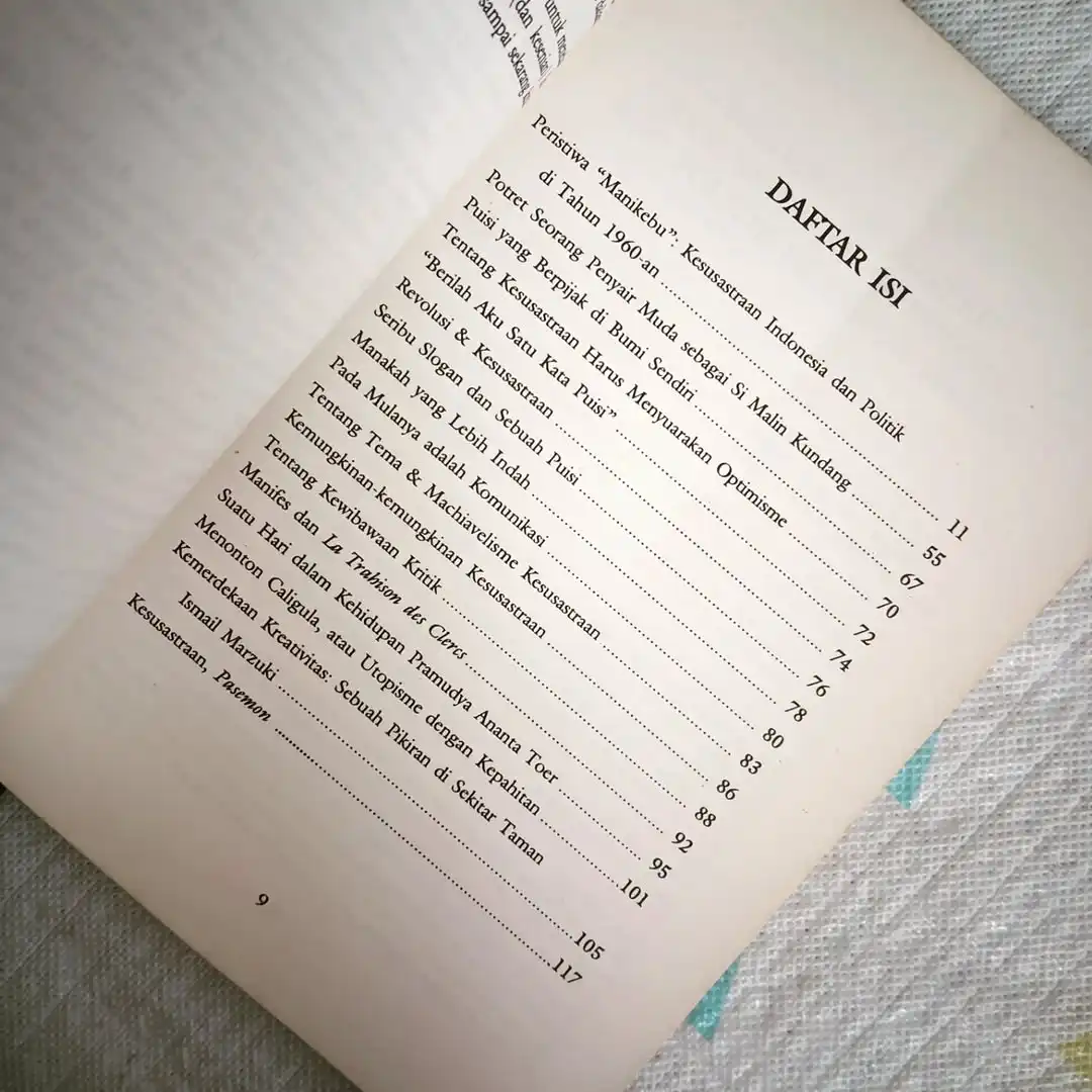 Kesusastraan Dan Kekuasaan - gambar 2