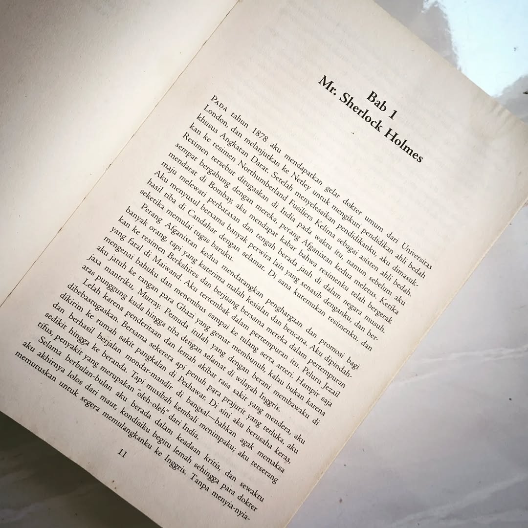 SHERLOCK HOLMES - gambar 4