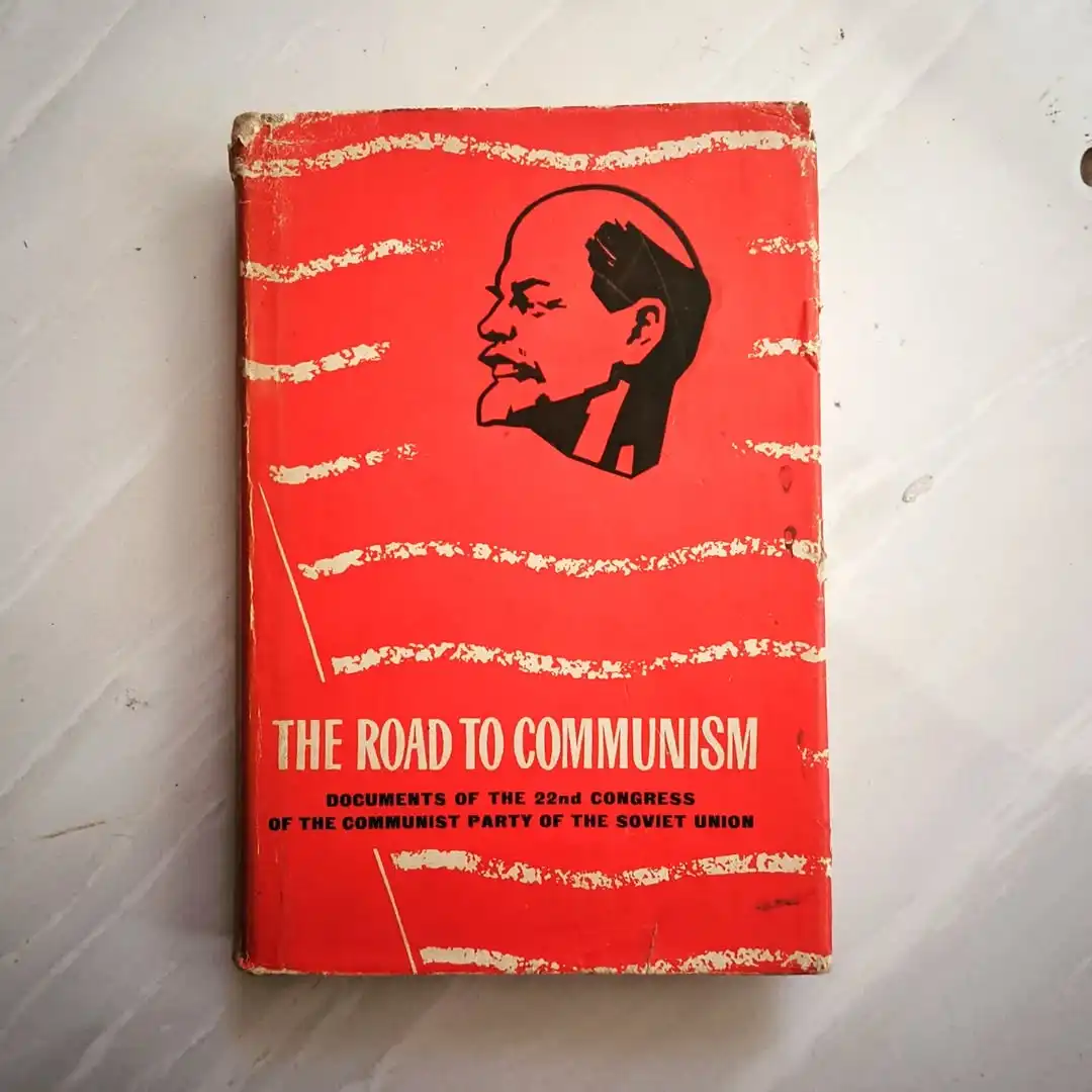 Jual buku bekas $ {
                    book.title
                }
                